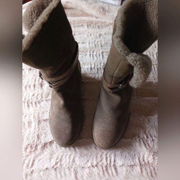Coach Dark Brown Suede Shearling-Lined Ankle Booties - Size 8 - Picture 2 of 8